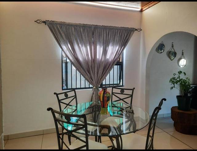 3 BEDROOM HOUSE FOR SALE IN VANDERBIJLPARK CW 2